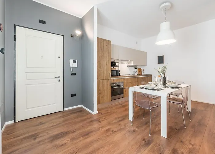 Residenza Bella Vita, Eleganza In Centro * Μόντενα