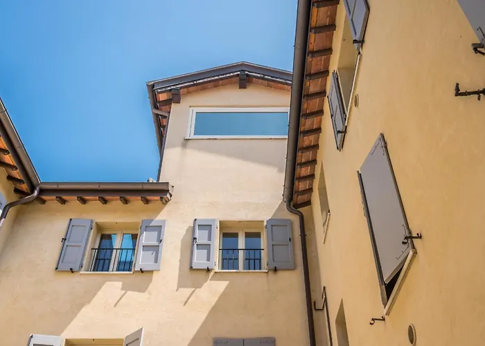 Residenza Bella Vita, Eleganza In Centro *